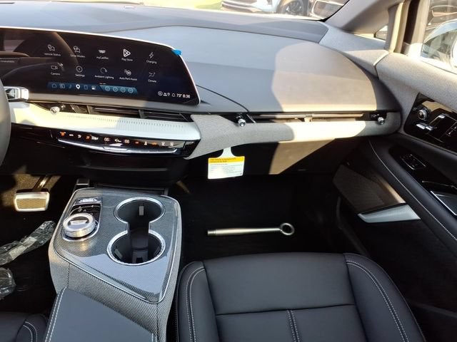 2027 Cadillac OPTIQ Sport - Photo 17