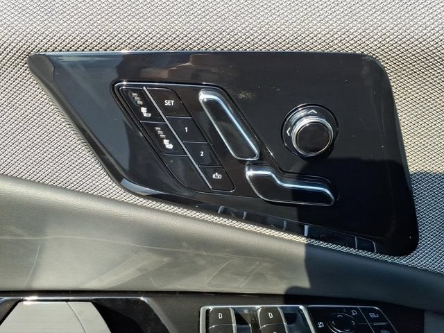 2027 Cadillac OPTIQ Sport - Photo 27