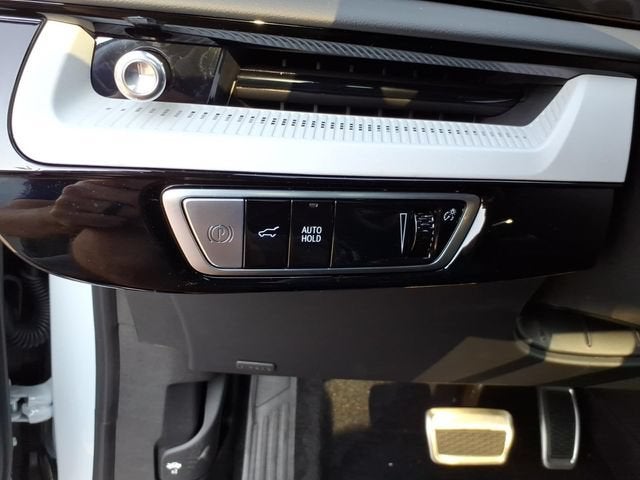 2027 Cadillac OPTIQ Sport - Photo 29