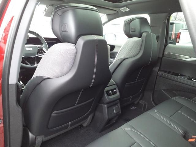 2025 Cadillac OPTIQ Sport 1