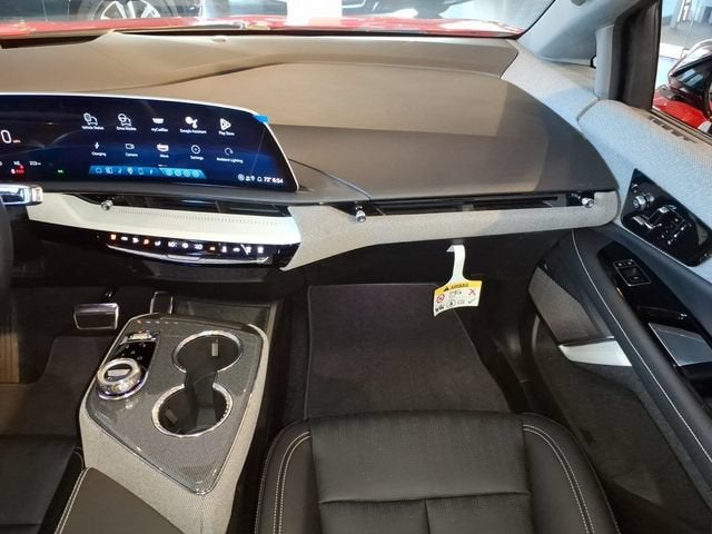 2025 Cadillac OPTIQ Sport 2