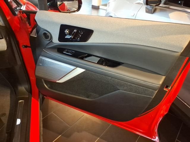 2025 Cadillac OPTIQ Sport 2 - Photo 25