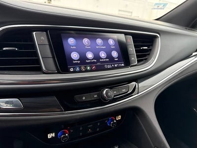 2022 Buick Enclave Essence