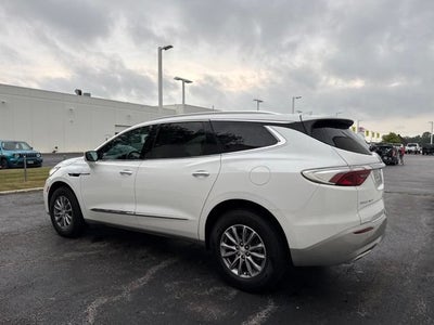 2022 Buick Enclave Essence