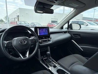 2024 Toyota Corolla Cross LE