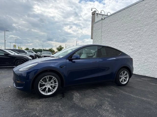 2023 Tesla Model Y Long Range