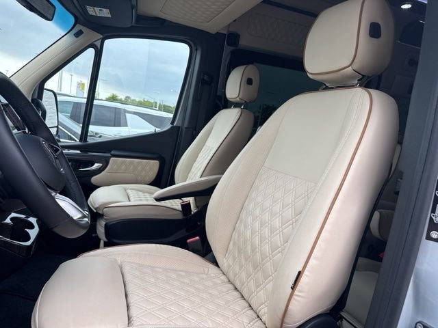 2025 Mercedes-Benz Sprinter Cargo Van 907 (VS30)