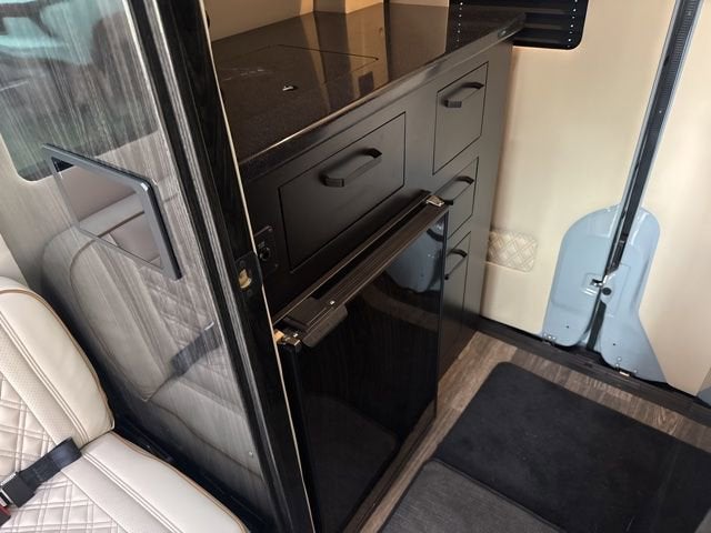 2025 Mercedes-Benz Sprinter Cargo Van 907 (VS30)