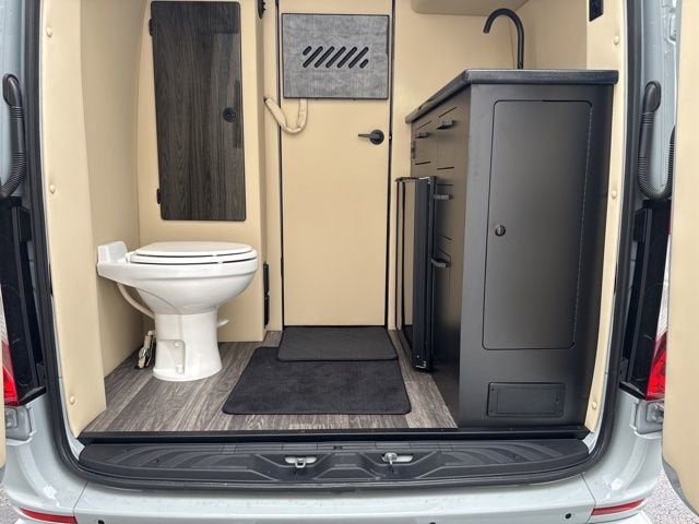 2025 Mercedes-Benz Sprinter Cargo Van 907 (VS30)