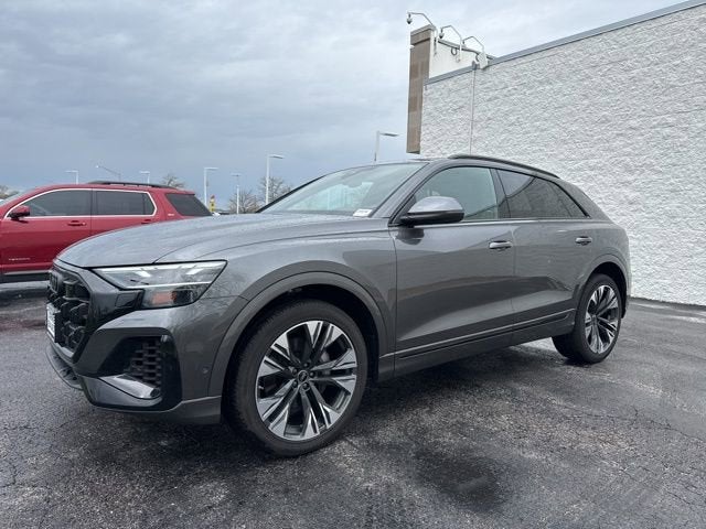 2024 Audi Q8 Premium Plus