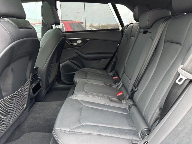 2024 Audi Q8 Premium Plus