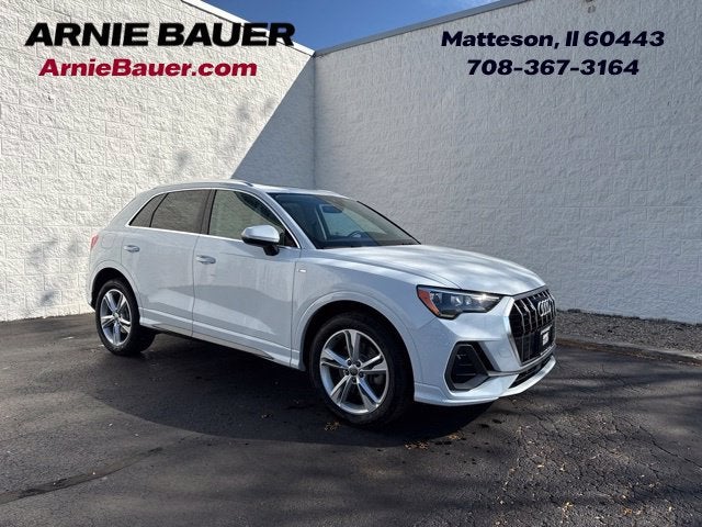 2020 Audi Q3 Premium 45 TFSI S line quattro Tiptronic