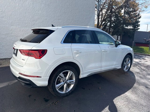 2020 Audi Q3 Premium 45 TFSI S line quattro Tiptronic