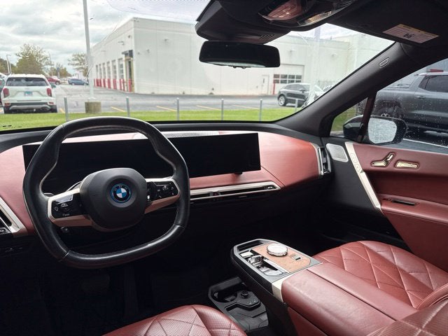 2023 BMW iX M60