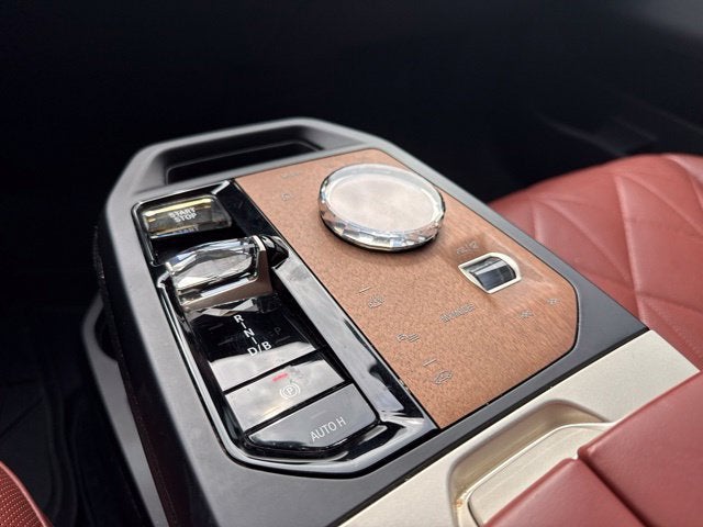 2023 BMW iX M60
