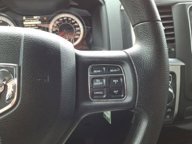 2016 RAM 1500 SLT