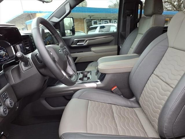 2025 Chevrolet Silverado 2500 HD ZR2