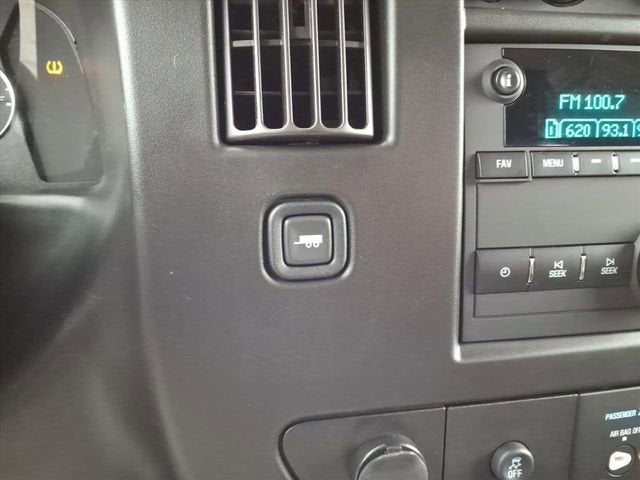 2022 Chevrolet Express Cargo 2500 WT