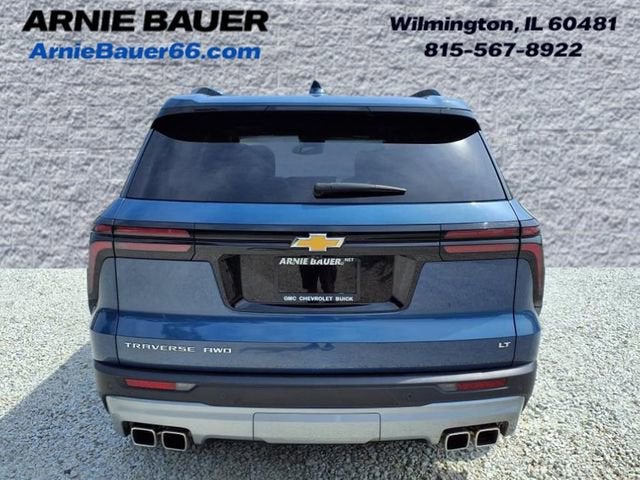 2024 Chevrolet Traverse LT