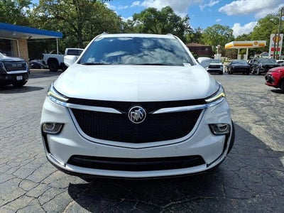 2022 Buick Enclave Essence