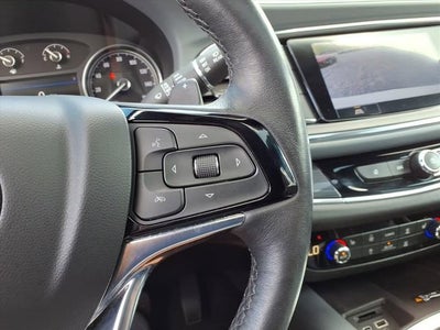 2022 Buick Enclave Essence