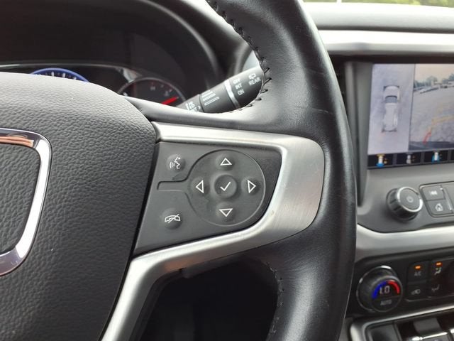 2022 GMC Acadia SLT