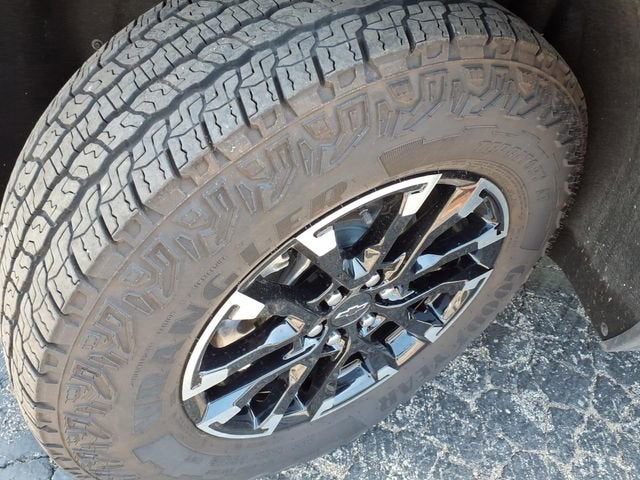 2025 Chevrolet Traverse Z71