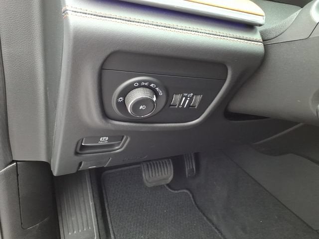 2026 Jeep Grand Cherokee Summit 4x4