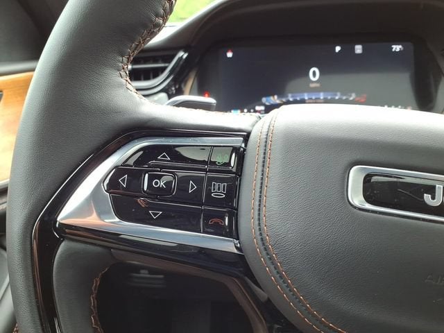 2026 Jeep Grand Cherokee Summit 4x4