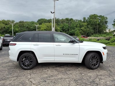 2026 Jeep Grand Cherokee Summit 4x4