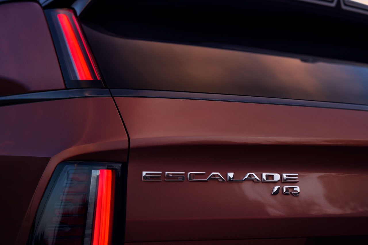 Arnie Bauer Cadillac in Matteson IL